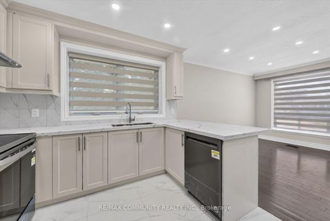Photo 11 at 53 Milford Haven Drive N, Morningside, Toronto