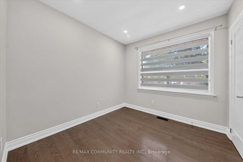 Photo 14 at 53 Milford Haven Drive N, Morningside, Toronto