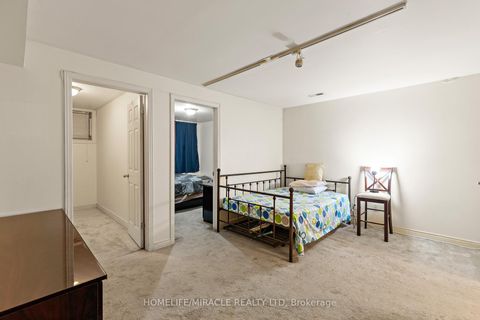 Photo 18 at 33 Torrens Avenue, Broadview North, Toronto