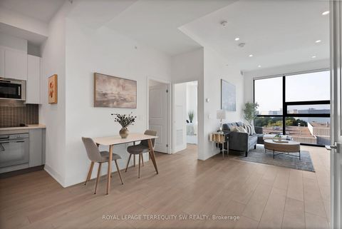 Photo 5 at 515 - 2916 Highway 7, Concord, Vaughan