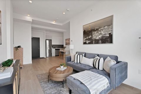 Photo 8 at 515 - 2916 Highway 7, Concord, Vaughan