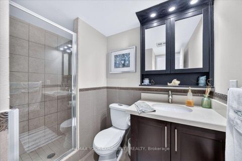 Photo 6 at 907 - 8501 Bayview Avenue, Doncrest, Richmond Hill