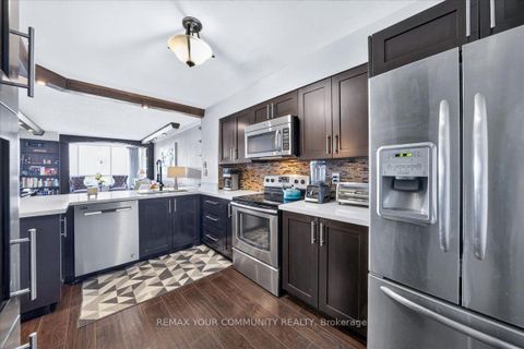 Photo 16 at 907 - 8501 Bayview Avenue, Doncrest, Richmond Hill
