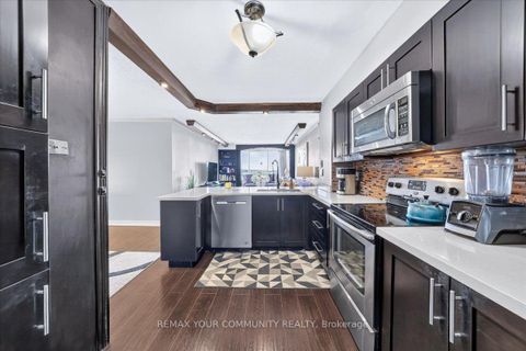 Photo 17 at 907 - 8501 Bayview Avenue, Doncrest, Richmond Hill
