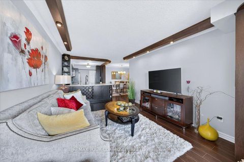 Photo 23 at 907 - 8501 Bayview Avenue, Doncrest, Richmond Hill