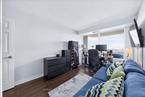 Photo 35 at 907 - 8501 Bayview Avenue, Doncrest, Richmond Hill