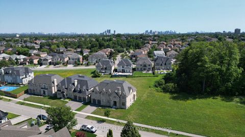 Photo 6 at 58 Wigston Place, Uplands, Vaughan