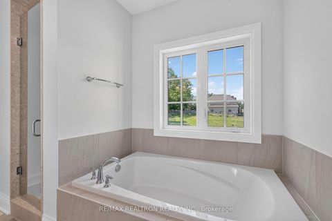 Photo 23 at 58 Wigston Place, Uplands, Vaughan