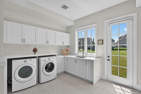 Photo 36 at 58 Wigston Place, Uplands, Vaughan