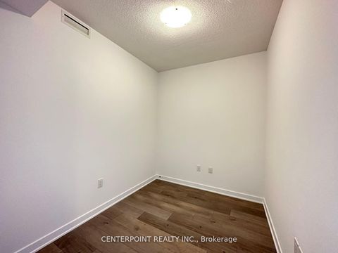 Photo 4 at 615 - 60 Honeycrisp Crescent, Vaughan Corporate Centre, Vaughan