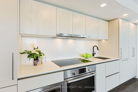 Photo 10 at 1204 - 609 Sherbourne Street, North St. James Town, Toronto