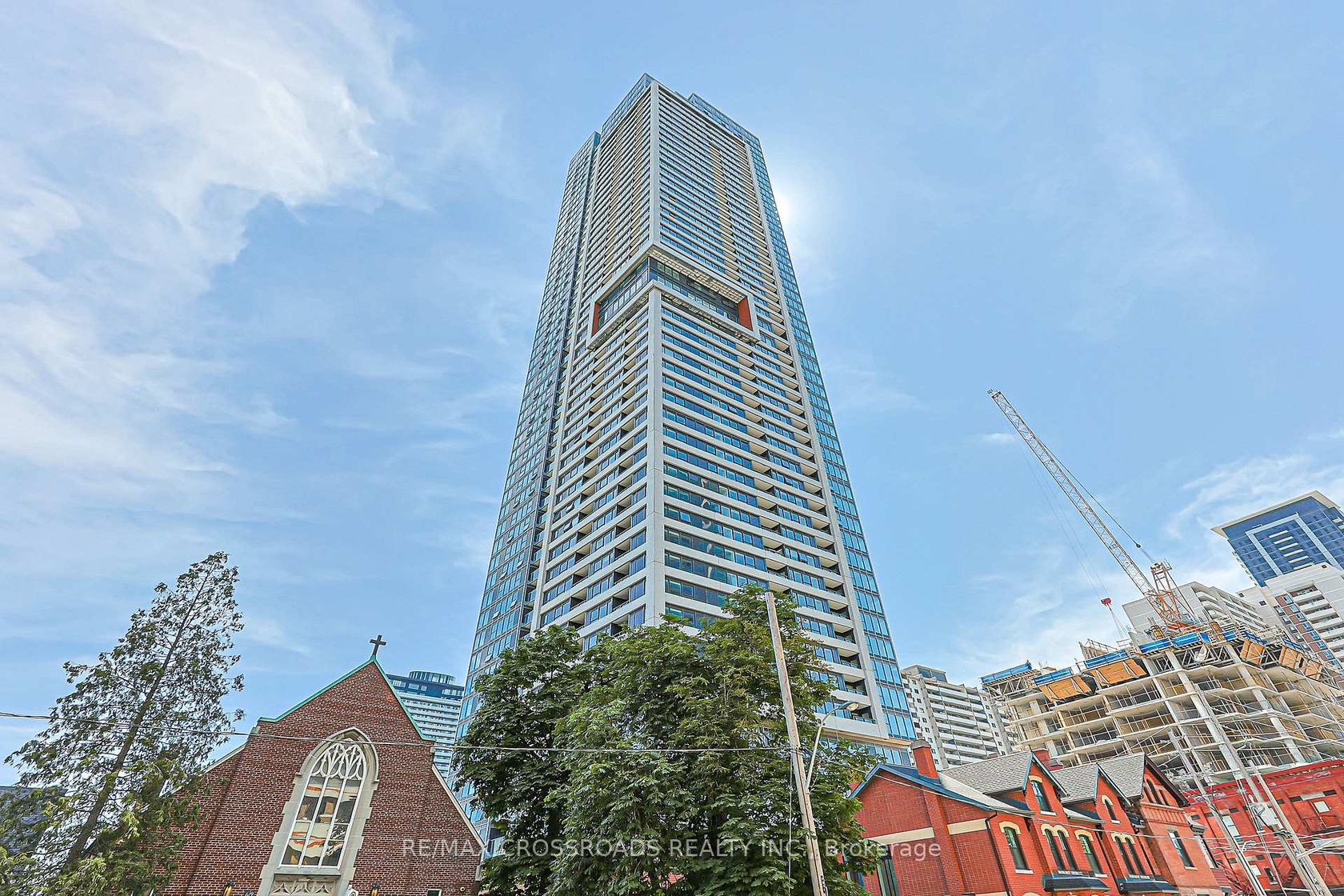 1204 - 609 Sherbourne Street, North St. James Town, Toronto photo 4