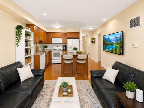 Photo 4 at 323 - 80 Harrison Garden Boulevard, Willowdale East, Toronto