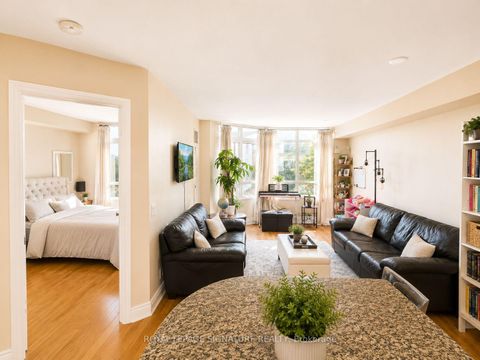 Photo 11 at 323 - 80 Harrison Garden Boulevard, Willowdale East, Toronto