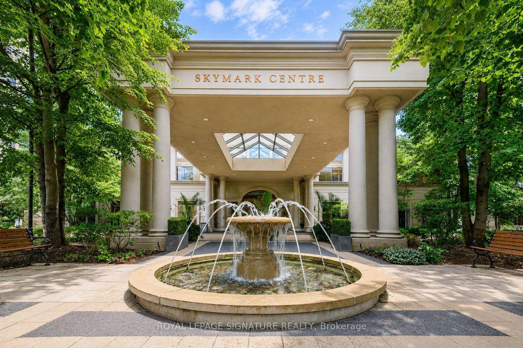 323 - 80 Harrison Garden Boulevard, Willowdale East, Toronto 