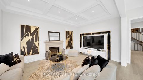 Photo 13 at 89 Rosshaven Crescent, Vellore Village, Vaughan