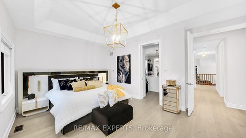 Photo 25 at 89 Rosshaven Crescent, Vellore Village, Vaughan
