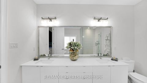 Photo 29 at 89 Rosshaven Crescent, Vellore Village, Vaughan