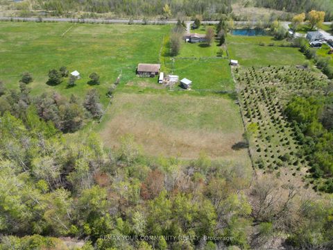 Photo 3 at 24730 Valley View Drive, Baldwin, Georgina