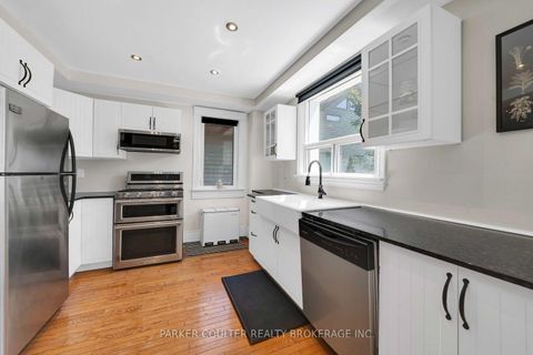 Photo 10 at 79 Blake Street, North Shore, Barrie