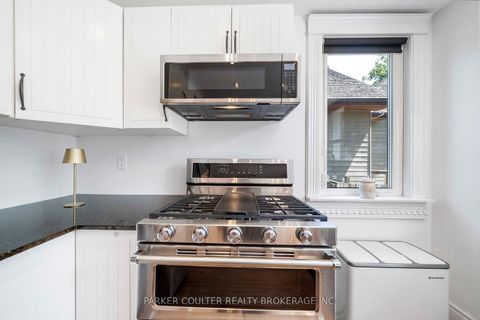 Photo 11 at 79 Blake Street, North Shore, Barrie