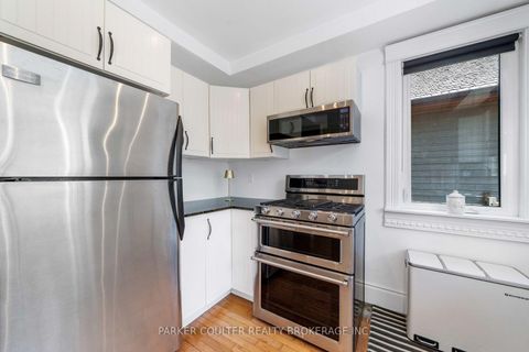 Photo 12 at 79 Blake Street, North Shore, Barrie