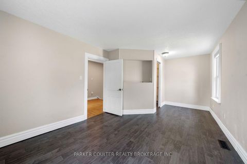 Photo 18 at 79 Blake Street, North Shore, Barrie
