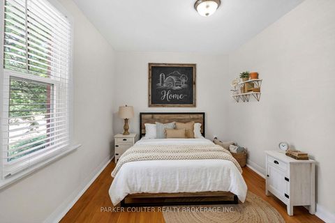 Photo 21 at 79 Blake Street, North Shore, Barrie