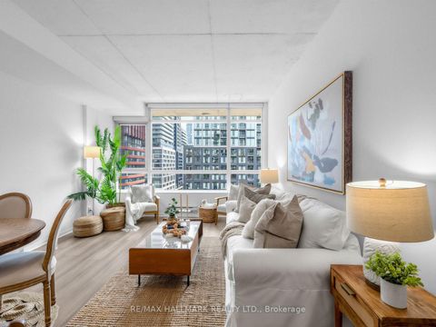 Photo 4 at 728 - 333 Adelaide Street E, Moss Park, Toronto