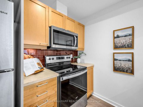 Photo 21 at 728 - 333 Adelaide Street E, Moss Park, Toronto