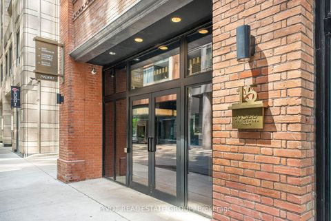 Photo 1 at 518 - 15 Mercer Street, Waterfront Communities C1, Toronto