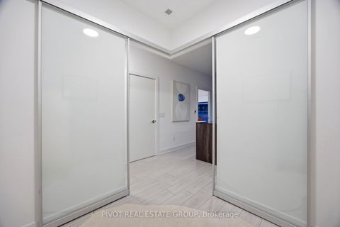 Photo 6 at 518 - 15 Mercer Street, Waterfront Communities C1, Toronto