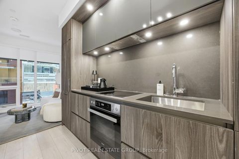 Photo 10 at 518 - 15 Mercer Street, Waterfront Communities C1, Toronto