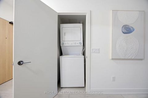 Photo 21 at 518 - 15 Mercer Street, Waterfront Communities C1, Toronto