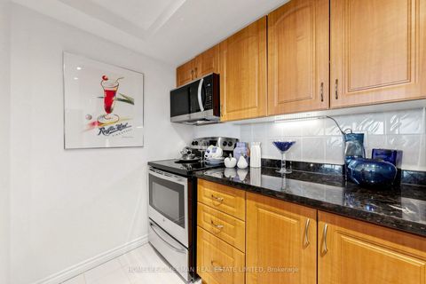 Photo 15 at 3302 - 5 Concorde Place, Don Mills, Toronto