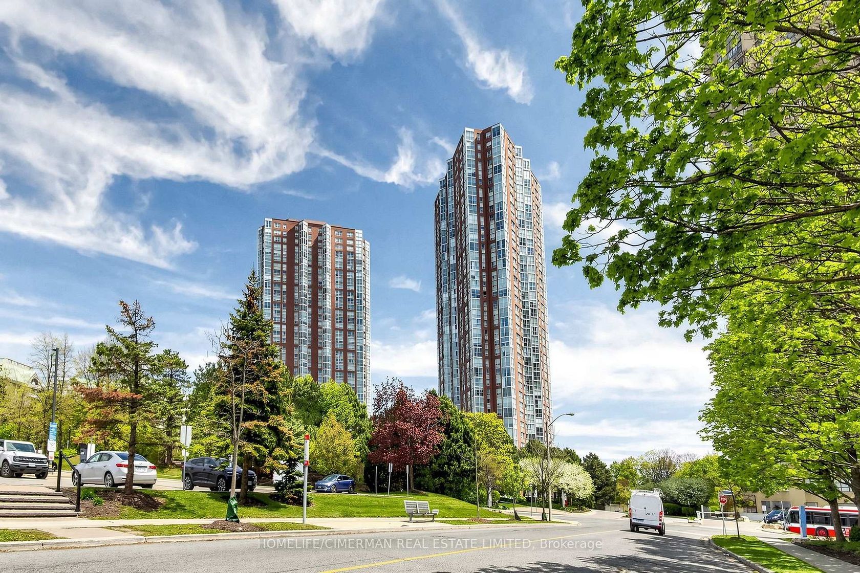 3302 - 5 Concorde Place, Don Mills, Toronto photo number 2