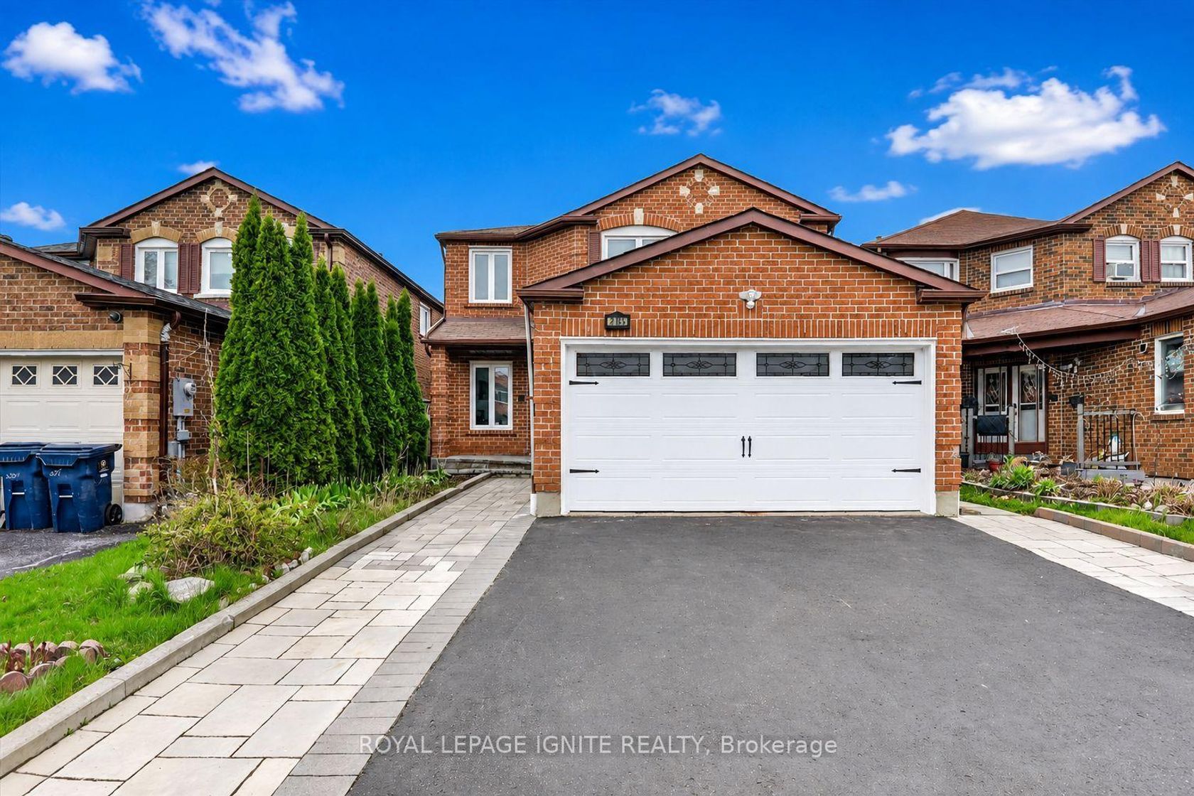 205 Hupfield Trail, Malvern, Toronto 