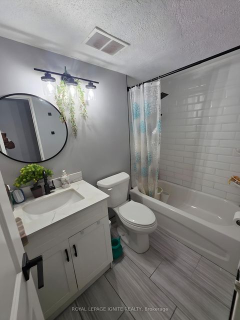 Photo 27 at 415 - 5 Massey Square, Crescent Town, Toronto