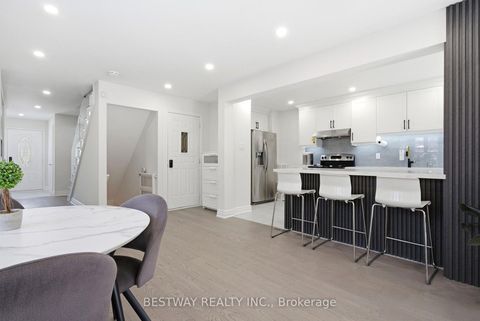 Photo 11 at 86 Tambrook Drive, L'Amoreaux, Toronto