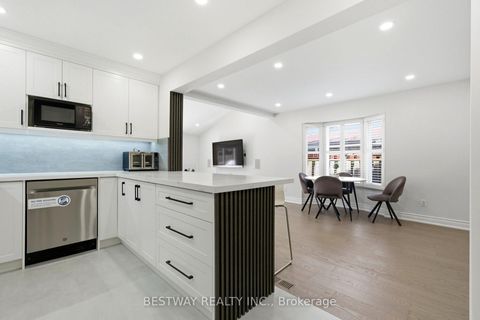 Photo 15 at 86 Tambrook Drive, L'Amoreaux, Toronto