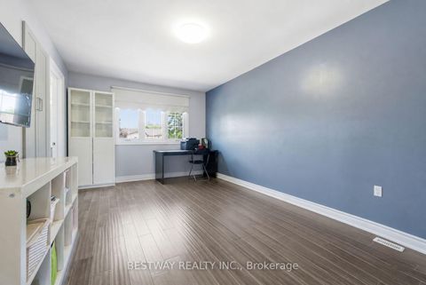 Photo 26 at 86 Tambrook Drive, L'Amoreaux, Toronto