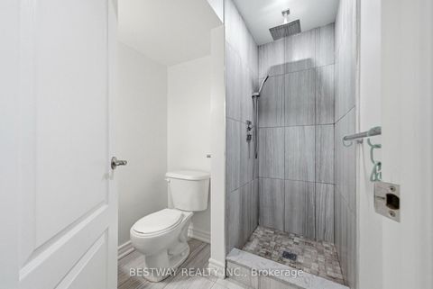 Photo 32 at 86 Tambrook Drive, L'Amoreaux, Toronto