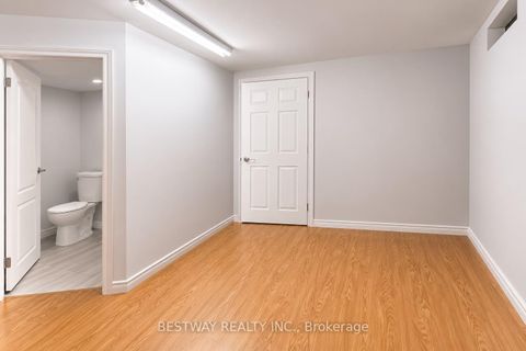 Photo 34 at 86 Tambrook Drive, L'Amoreaux, Toronto