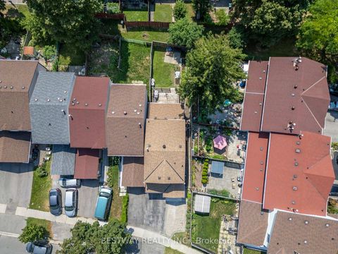 Photo 49 at 86 Tambrook Drive, L'Amoreaux, Toronto