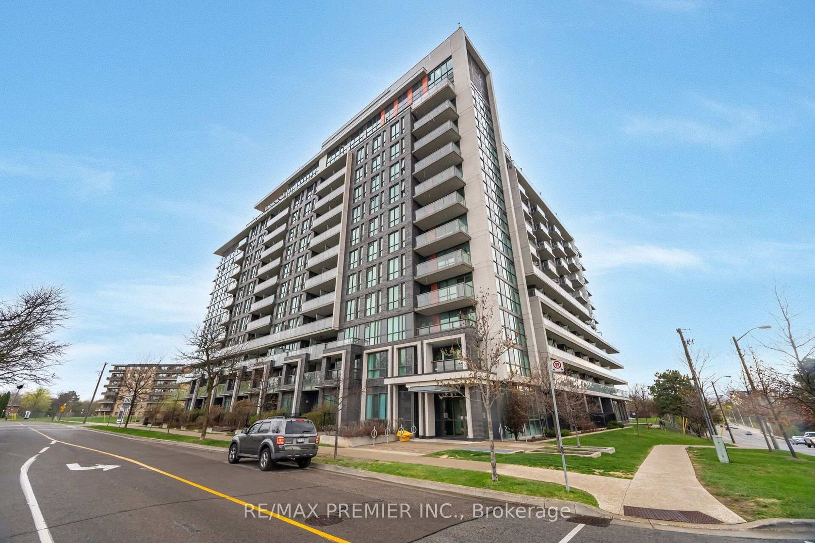 312 - 80 Esther Lorrie Drive, Clairville, Toronto photo number 2