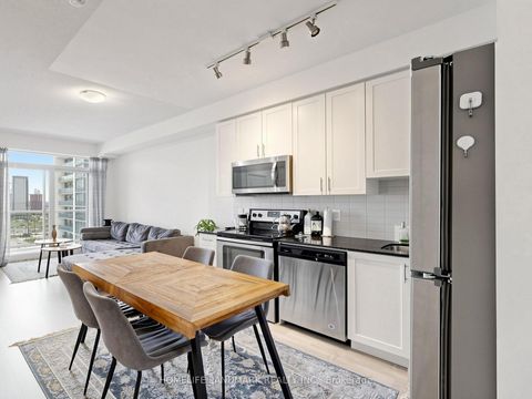 Photo 7 at 2212 - 3700 Highway 7 Road, Vaughan Corporate Centre, Vaughan