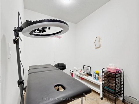 Photo 16 at 2212 - 3700 Highway 7 Road, Vaughan Corporate Centre, Vaughan
