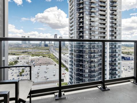 Photo 23 at 2212 - 3700 Highway 7 Road, Vaughan Corporate Centre, Vaughan