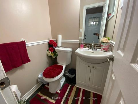Photo 7 at 83 Coxworth Crescent, Malvern, Toronto