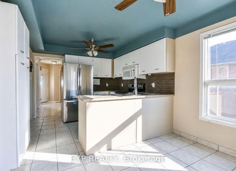 Photo 5 at 157 Livingstone Street W, Sunnidale, Barrie